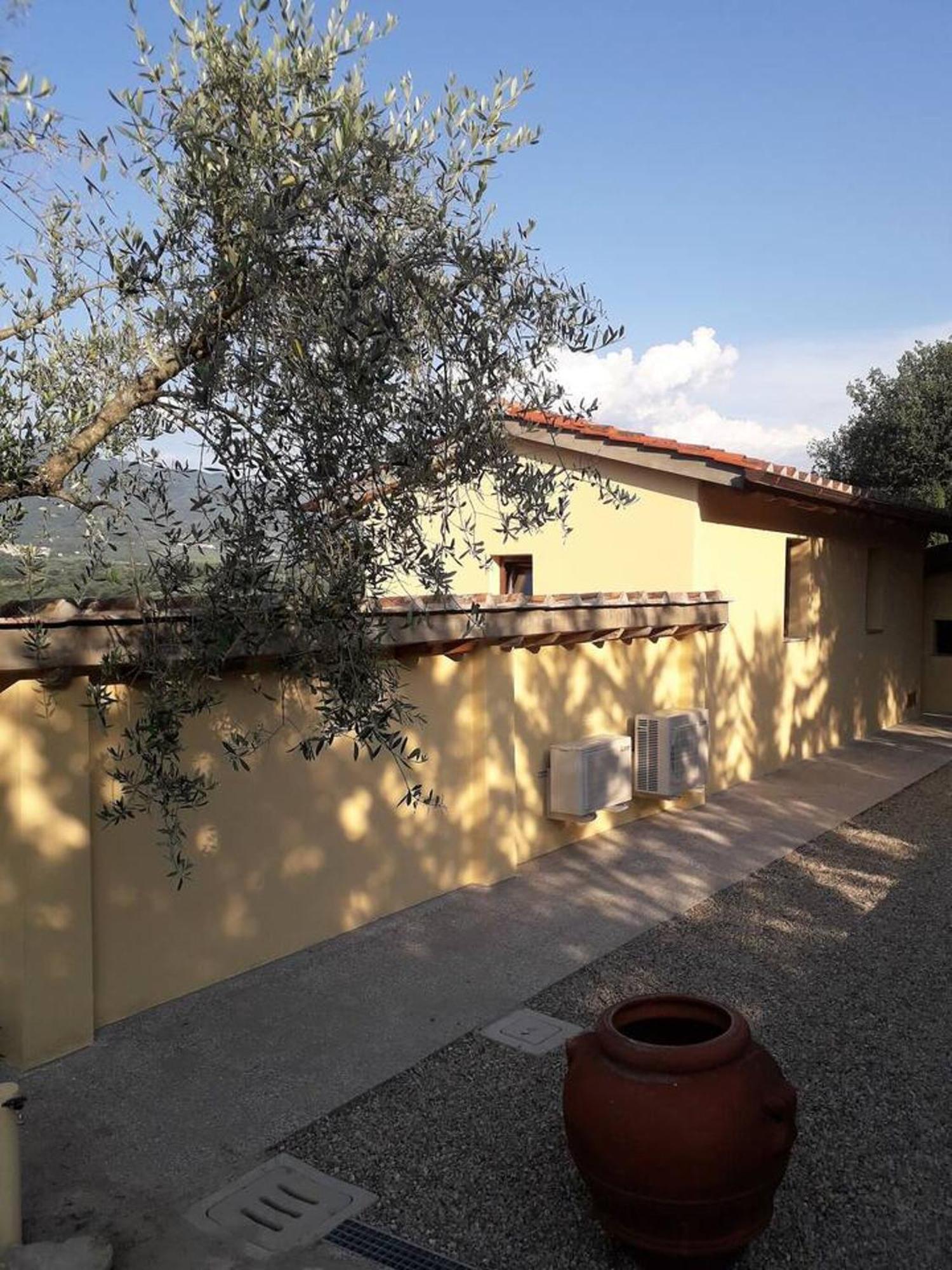 One Bedroom Appartement With Shared Pool And Wifi At Rignano Sull'Arno Exterior foto